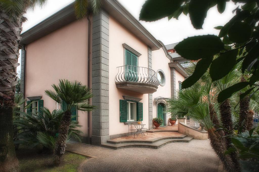 Villa Laura 시스테르나 디 라티나 외부 사진